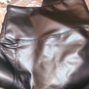 New Bodyaware Pleather Pocket Leggings X-Large
